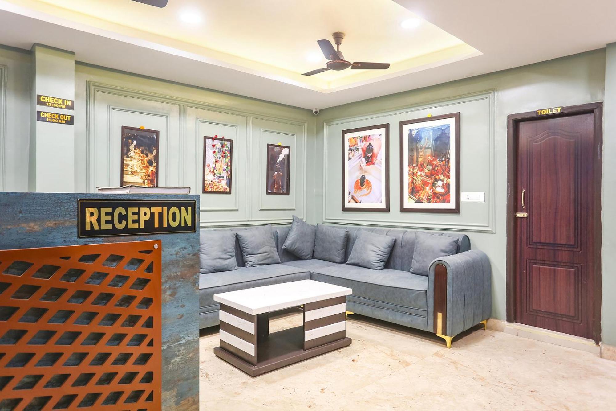 Fabhotel Hari Kunj 900 M From Kashi Vishwanath Temple Váránaszi Kültér fotó